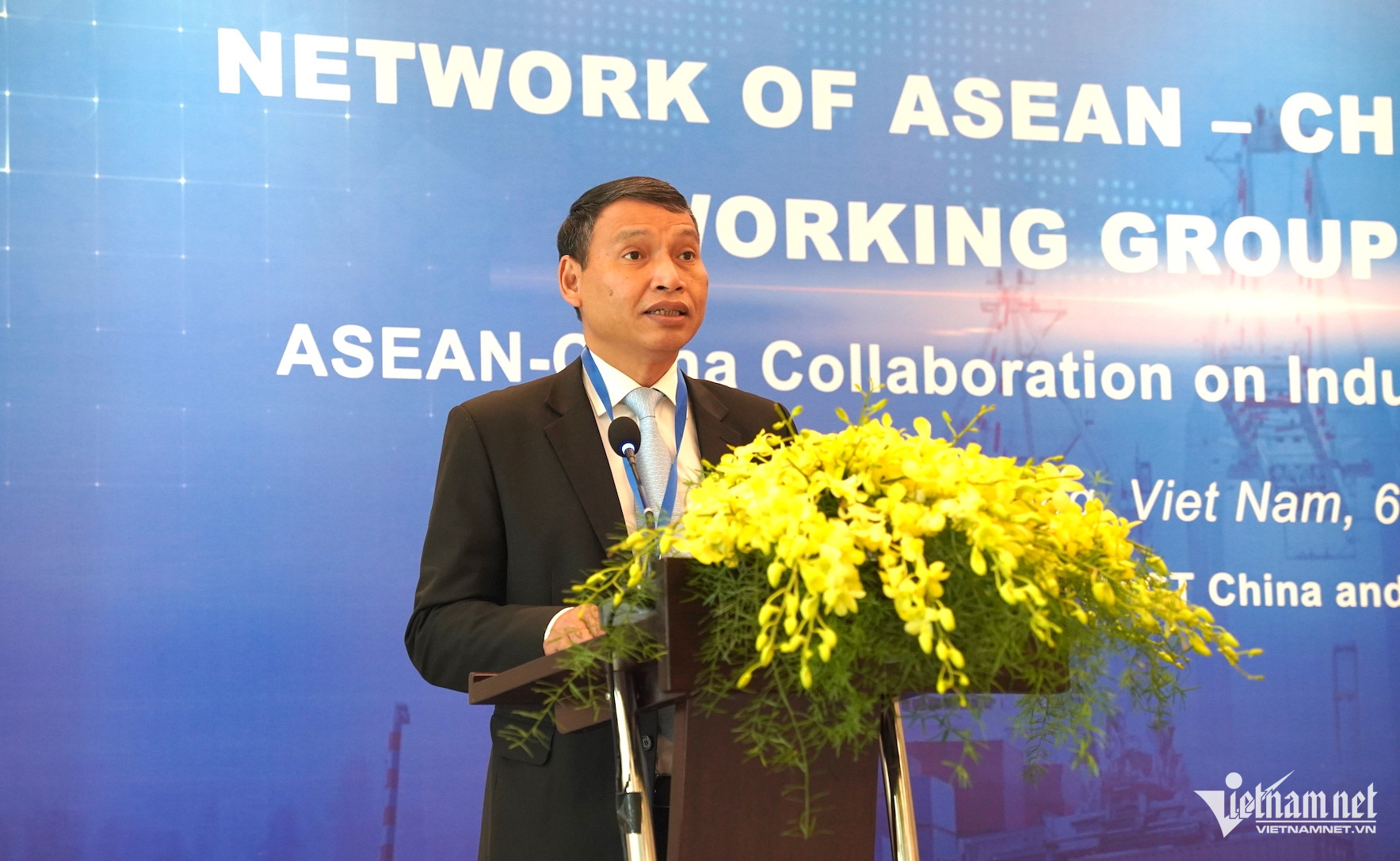 W-ông hồ kỳ minh_1.JPG.jpg