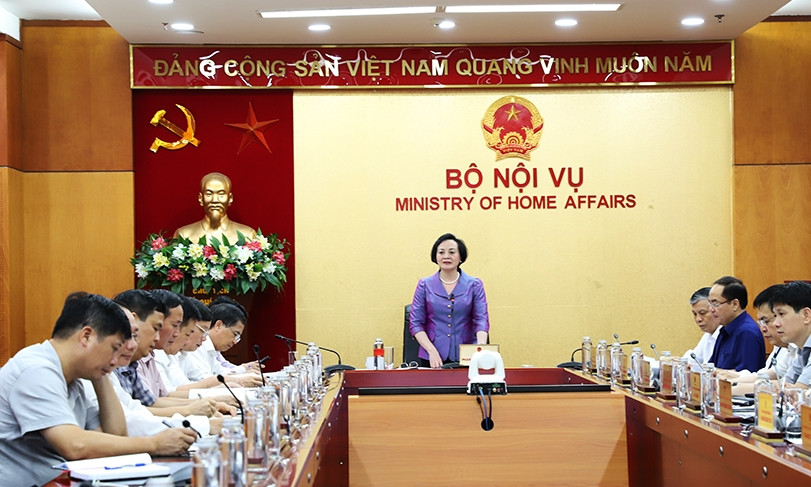 Bộ Nội vụ kiểm tra tình hình công chức, viên chức bỏ việc tại 3 tỉnh thành