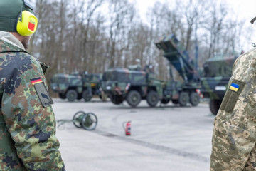 Đức gửi Patriot cho Kiev, rộ tin Ukraine phá kho đạn bên trong lãnh thổ Nga