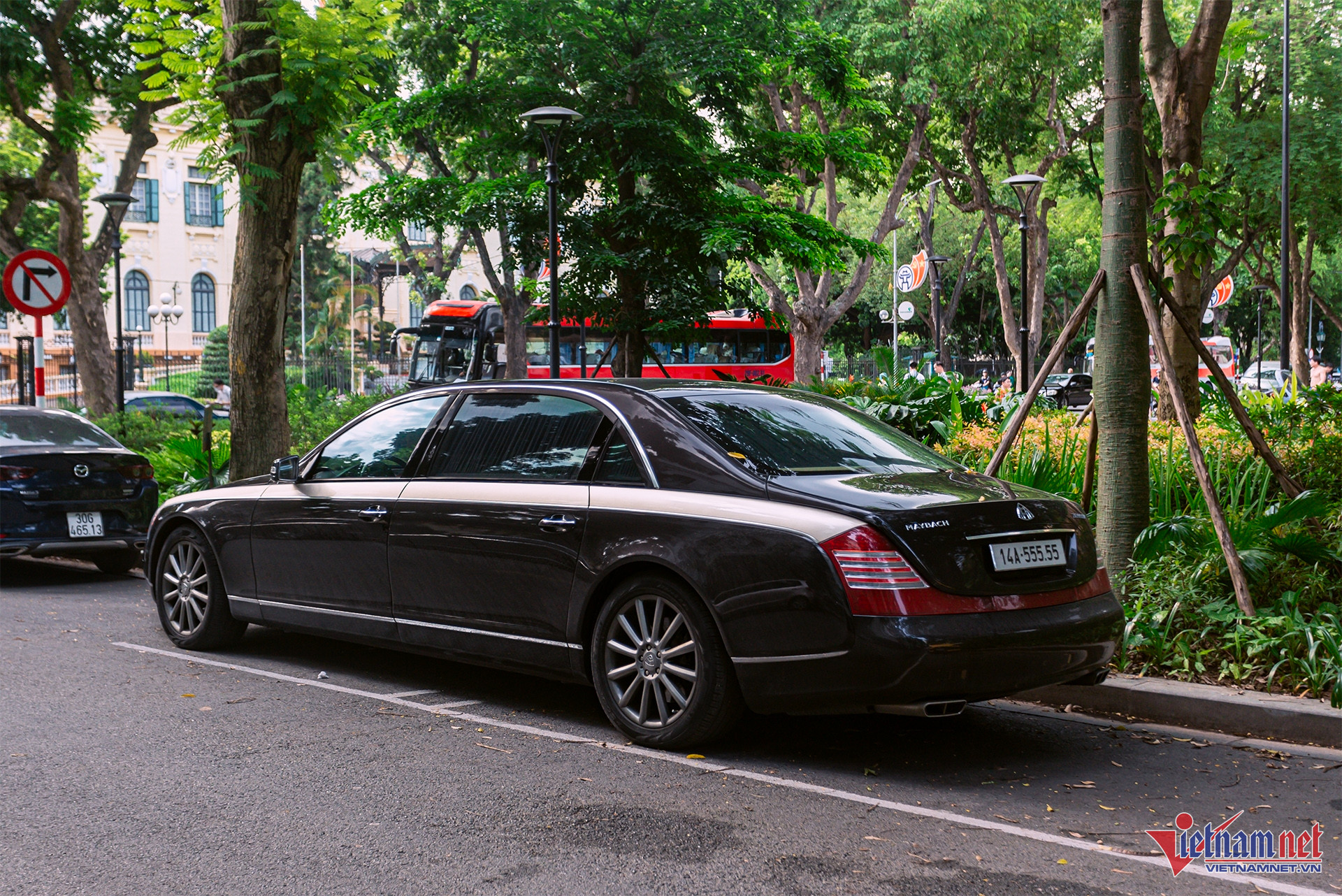 W-maybach 62s 9.jpg
