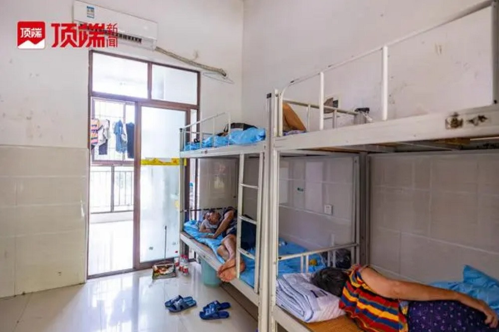 Động Đình 2.jpg