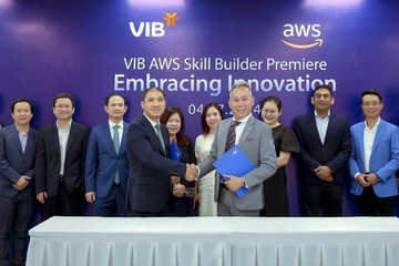 VIB tiên phong triển khai AWS Skill Builder