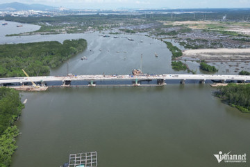 Hợp long cầu Thị Vải dài gần 3,3km trên cao tốc Bến Lức - Long Thành
