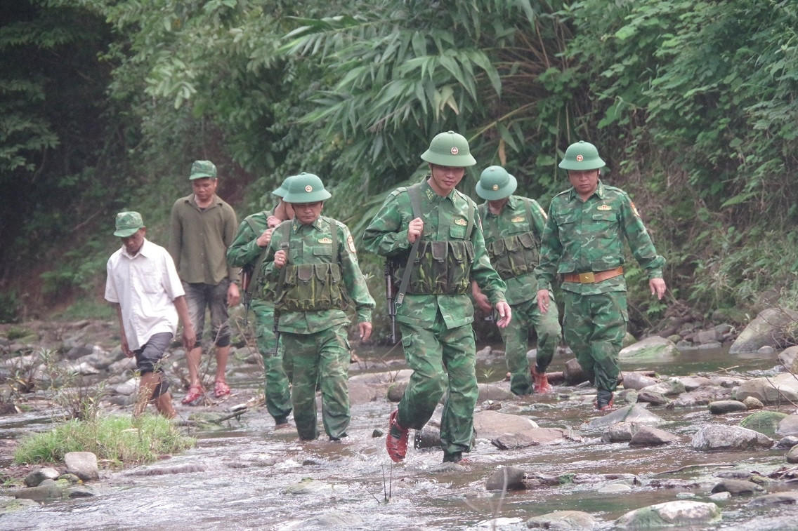 Quân dân gắn bó bền chặt, giữ vững bình yên biên giới