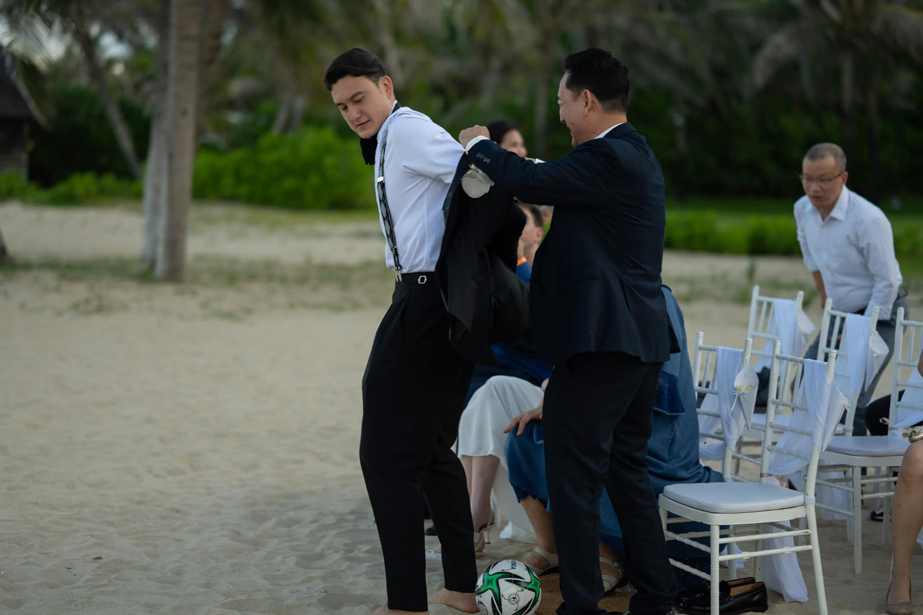 van lam yen xuan 12.jpg