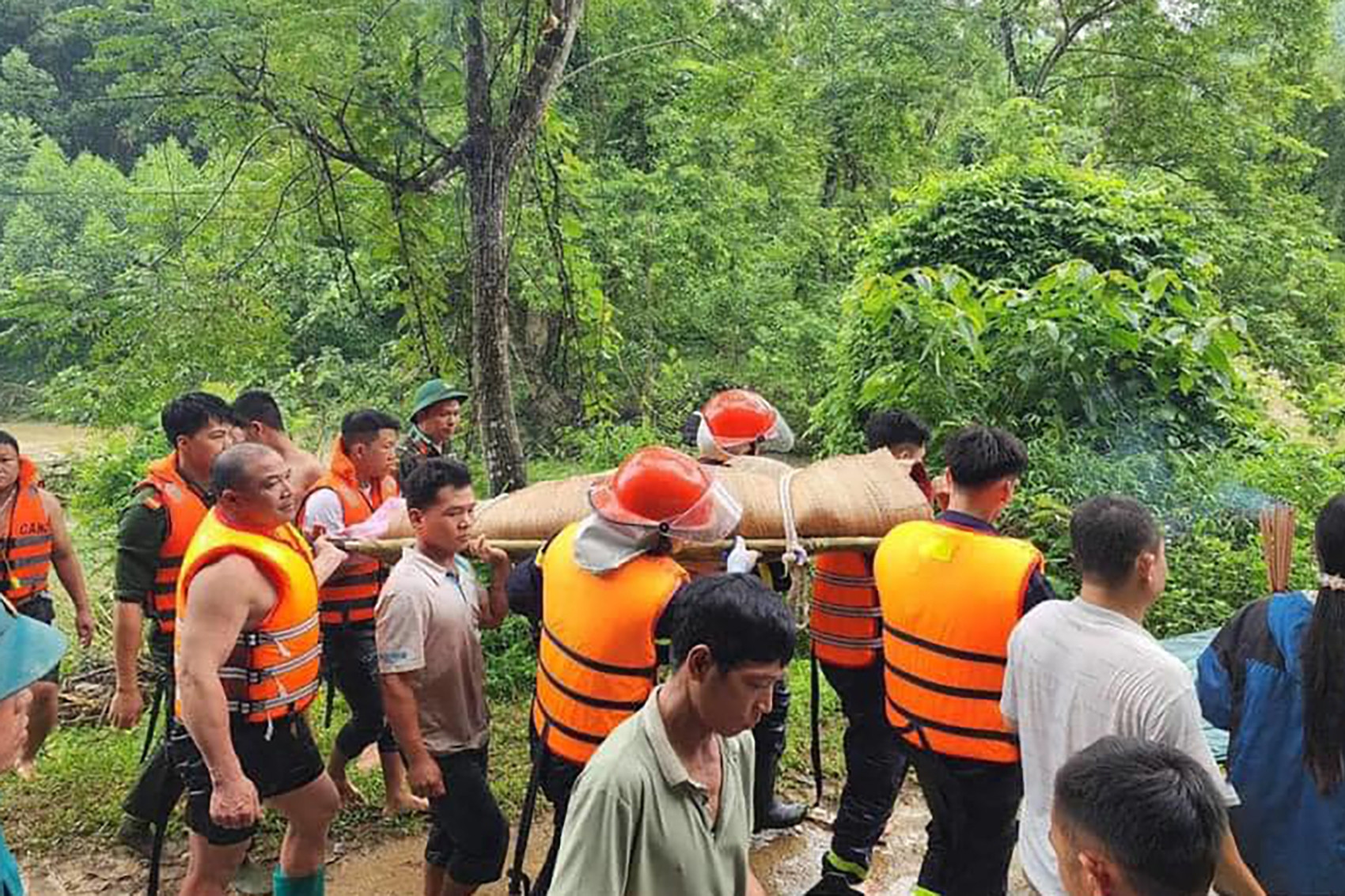 Một người chết, hàng trăm ngôi nhà ở Bắc Kạn hư hỏng sau mưa lớn