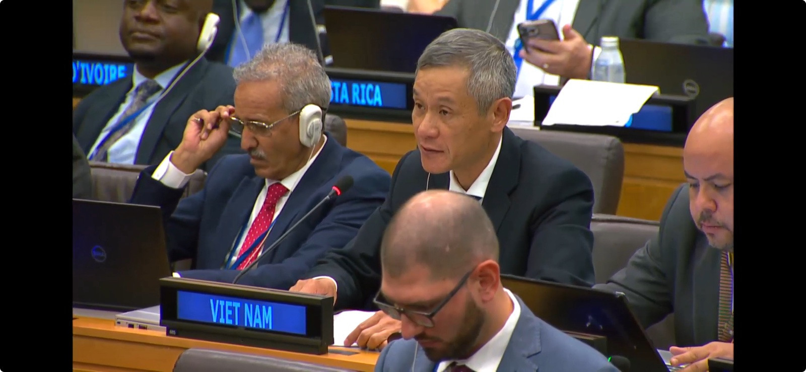 Ảnh phát biểu.jpg