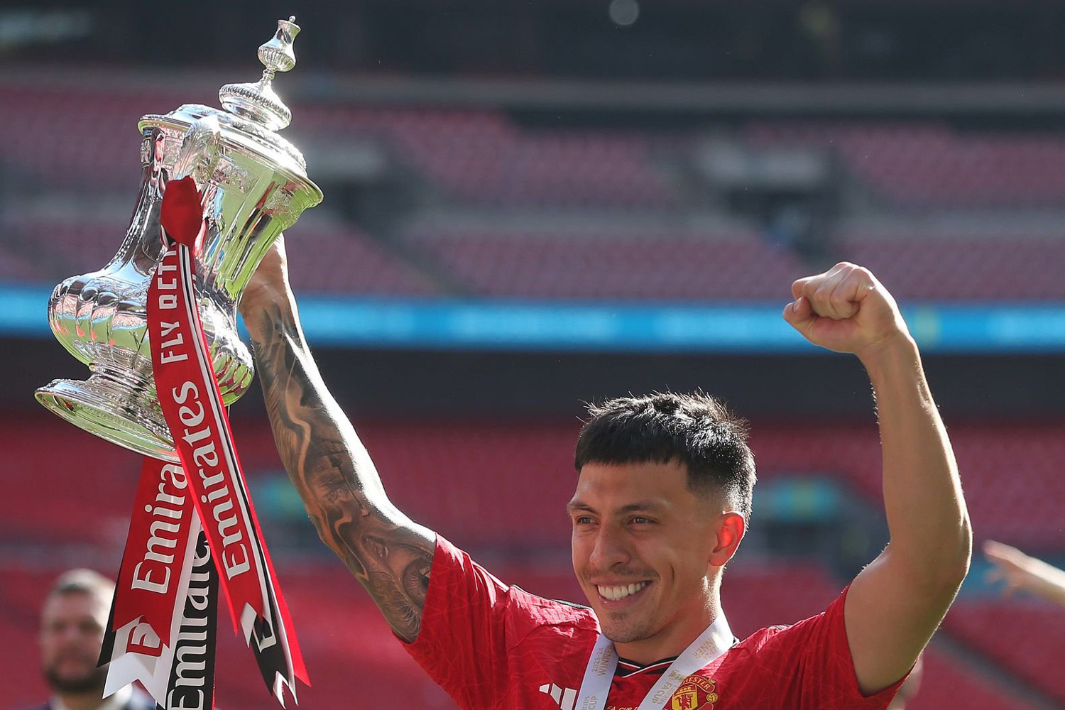 Lisandro Martinez MU FA Cup.jpg