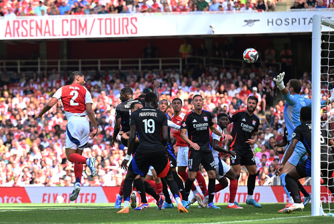 Arsenal đoạt Emirates Cup sau trận thắng Lyon Arsenal