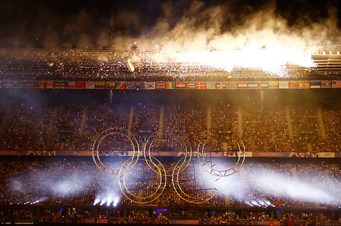 Bế mạc Olympic Paris, chào Los Angeles 2028 2024 08 11T204008Z_1503604547_UP1EK8B1LEU8V_RTRMADP_3_OLYMPICS 2024 CEREMONIES.JPG