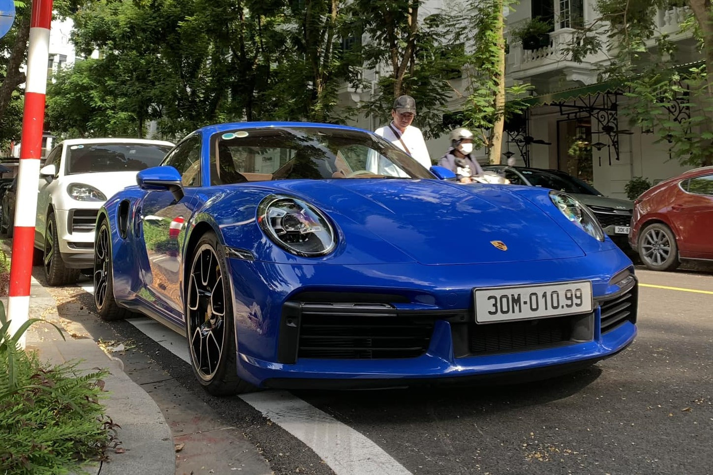 911 turbo s 1.jpg