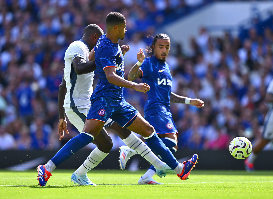 Chelsea thoát thua Inter Milan phút chót Chelsea