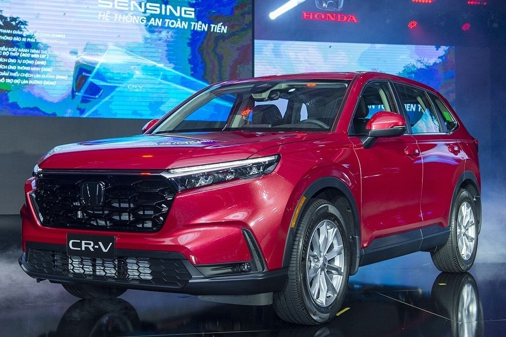 Xe đa dụng cỡ trung tháng 7/2024: Honda CR-V đẩy Hyundai Santa Fe bật khỏi top 5