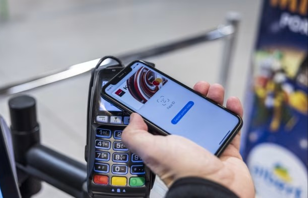 Apple mở cửa cho đối thủ của Apple Pay