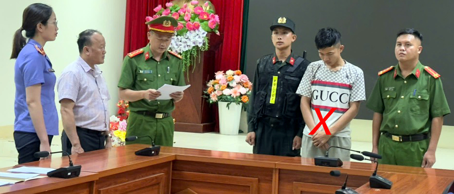 bat bi can Lai Chau 1.jpg