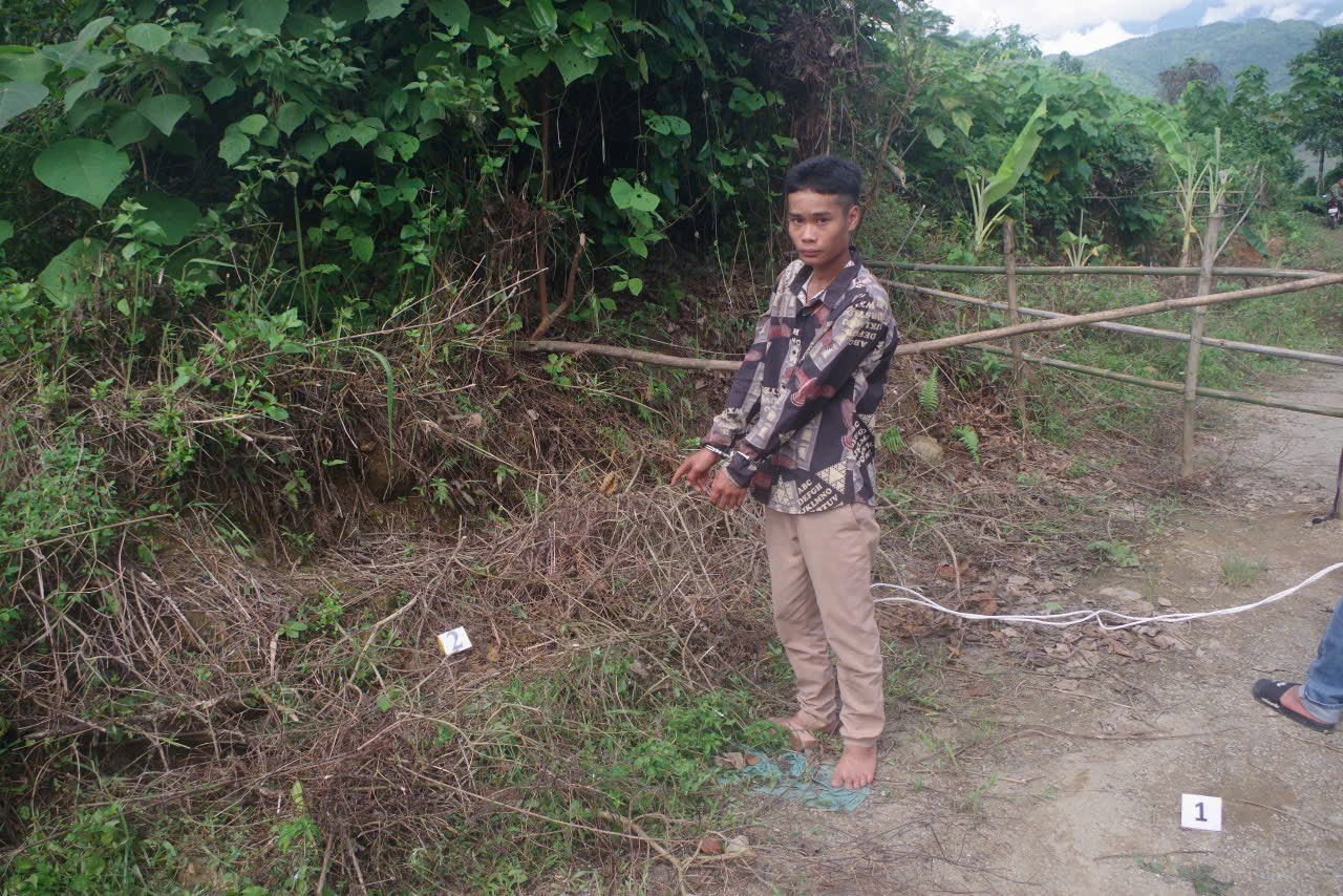 doi tuong cuong 2.jpg