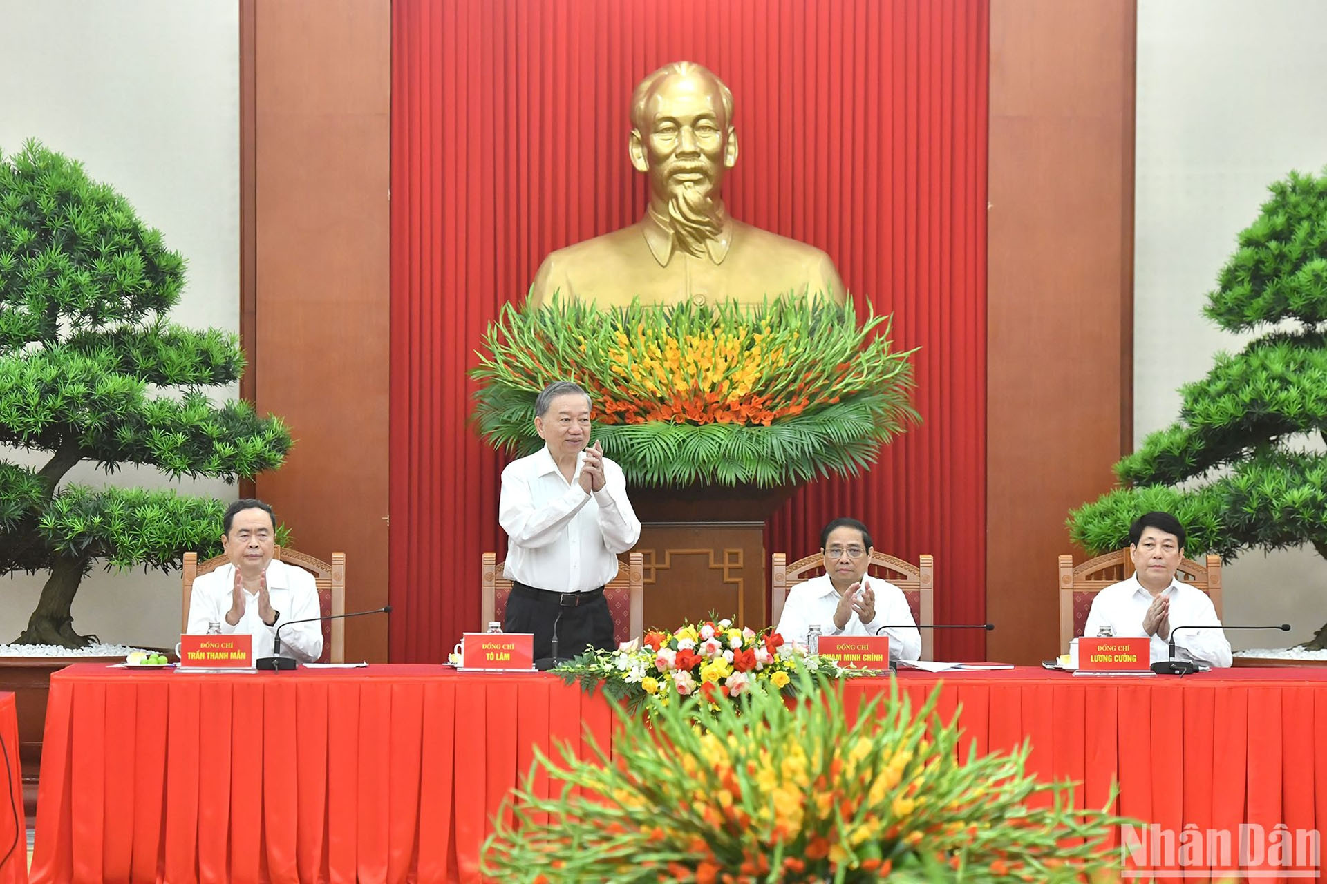 Tổng Bí thư, Chủ tịch nước Tô Lâm chủ trì Hội nghị gặp mặt lãnh đạo, nguyên lãnh đạo