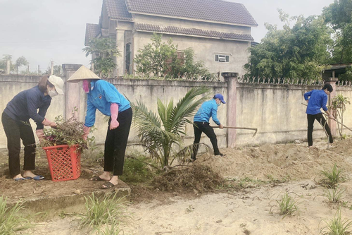 Triệu Phong: Nhiều mô hình bảo vệ môi trường nông thôn mới hiệu quả