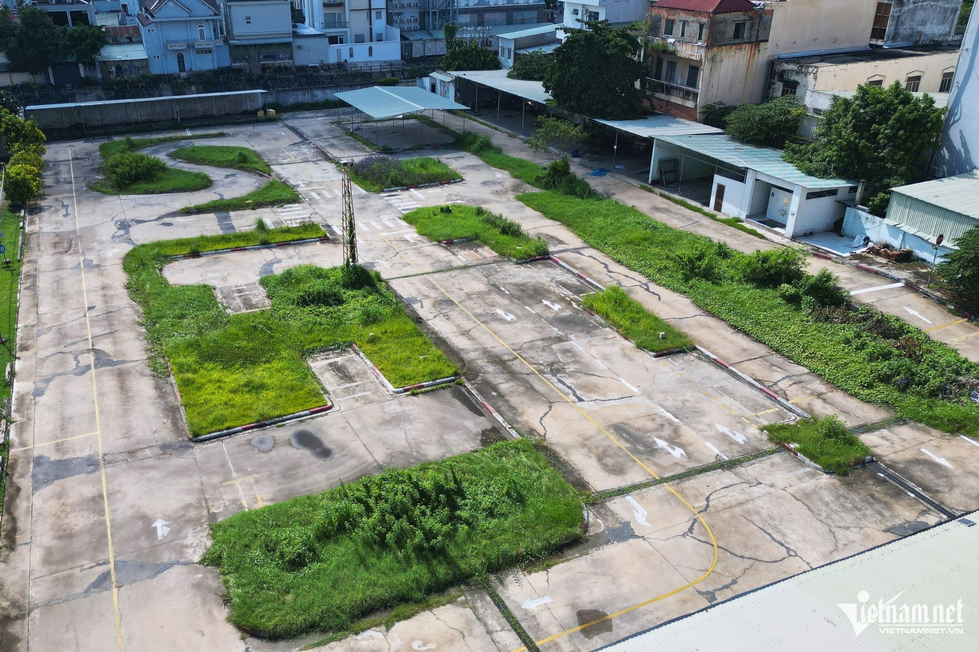 W-Trung tâm dạy nghề lái xe Sài Gòn1.jpg