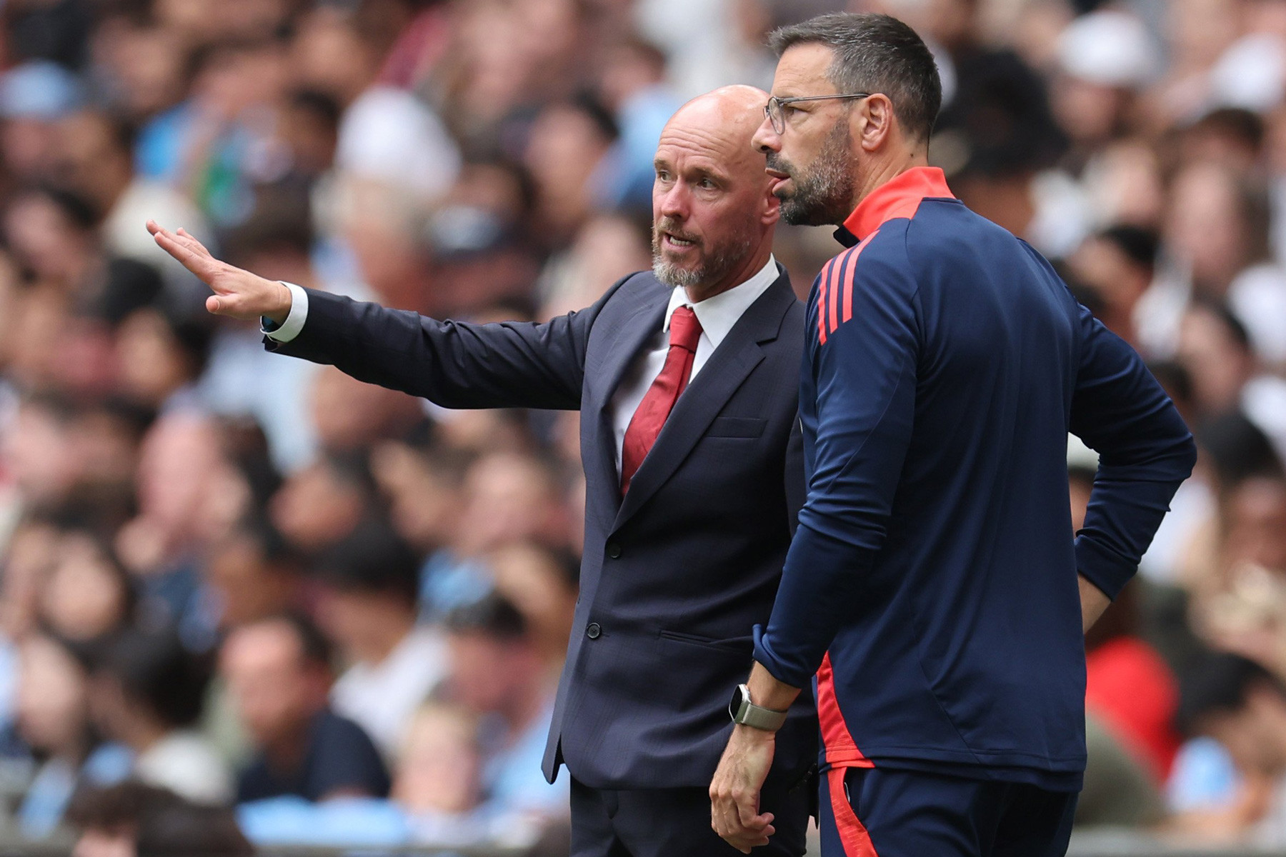 Ten Hag Van Nistelrooy.jpg