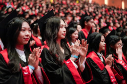 Hơn 70% sinh viên Trường ĐH Ngoại thương tốt nghiệp loại xuất sắc và giỏi