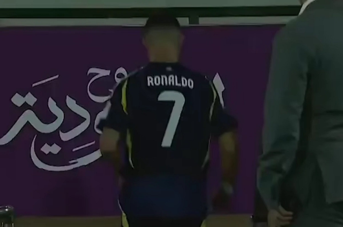 Ronaldo Al nassr.jpg