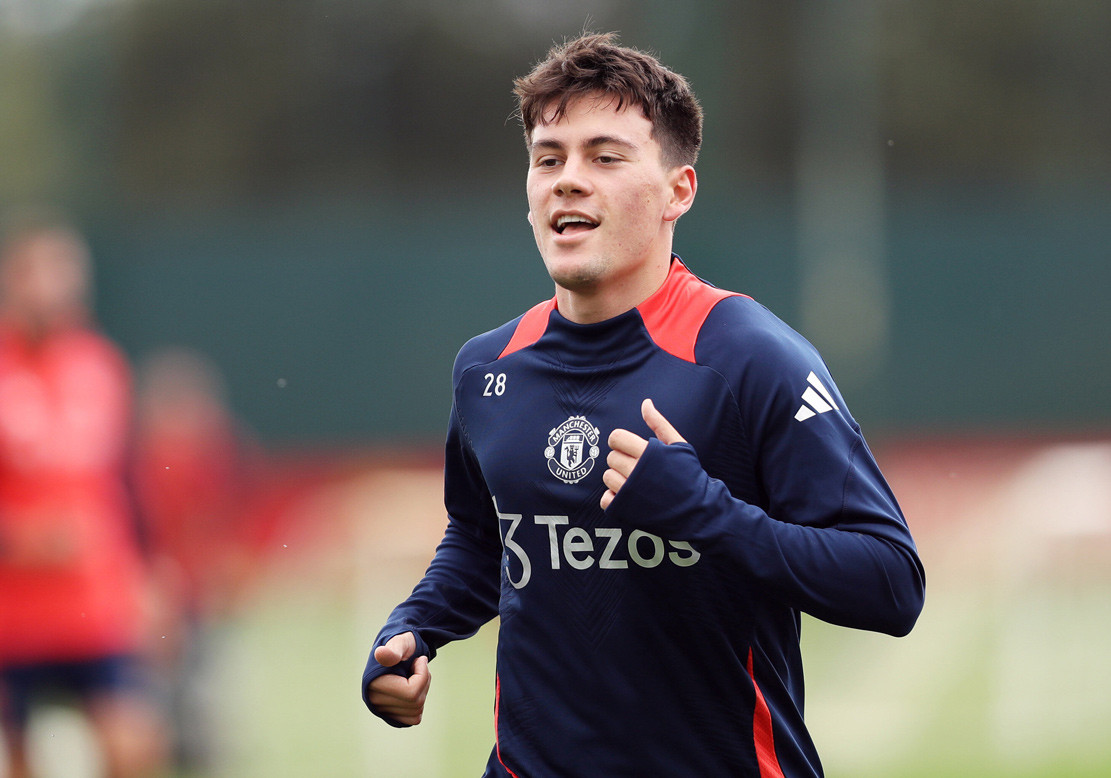 facundo pellistri manchester united