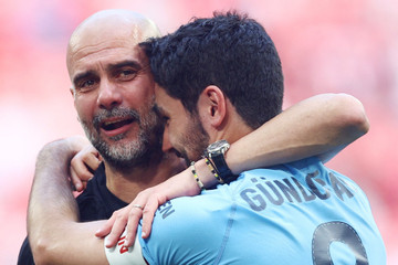 Gundogan chạy khỏi Barcelona, Pep đón ngay về Man City