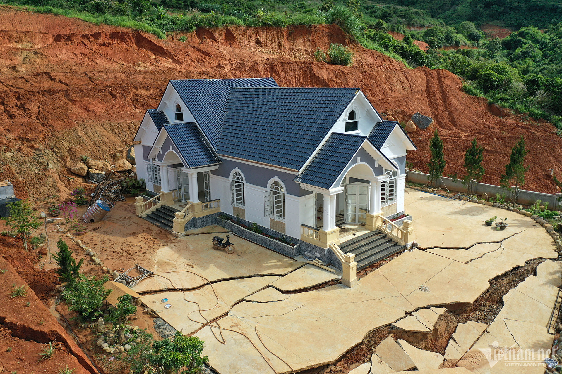 w ho dong thanh 28 1 1032.jpg