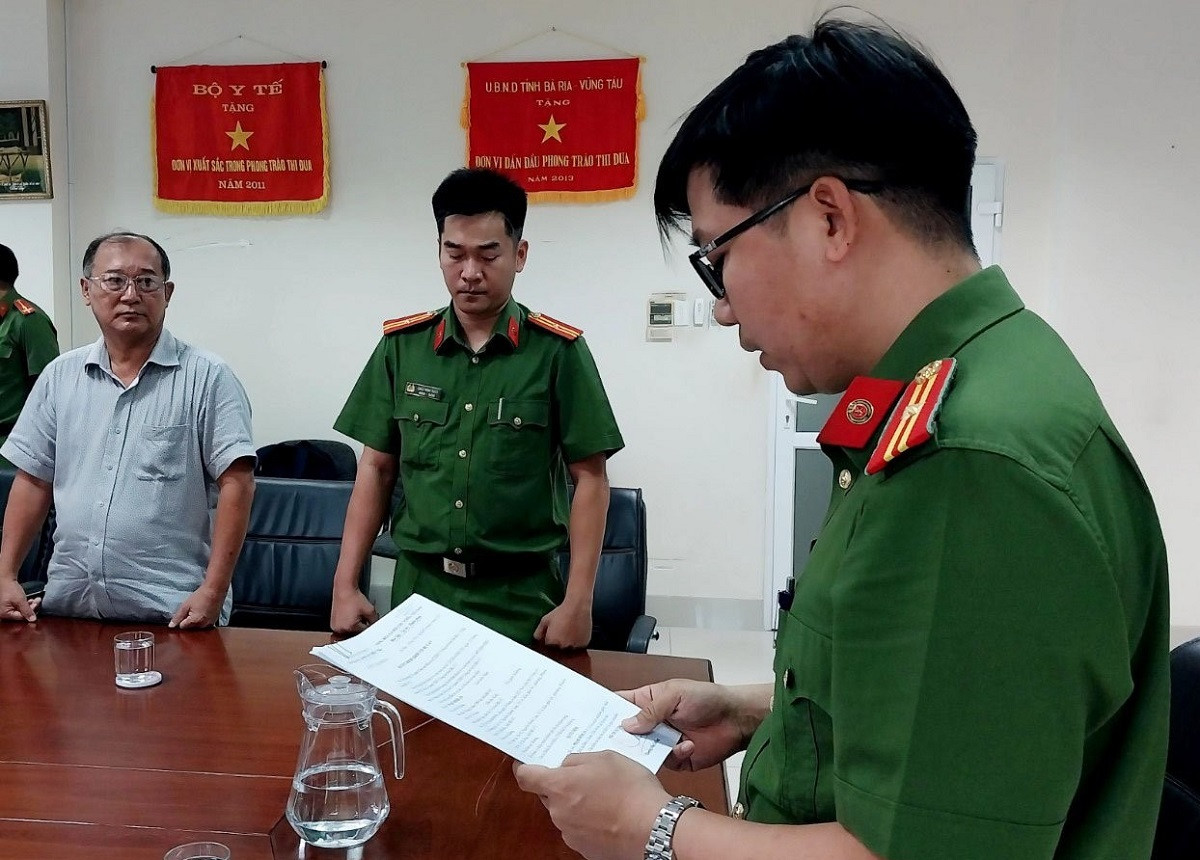 khoi to giam doc so y te ba ria vung tau.jpg