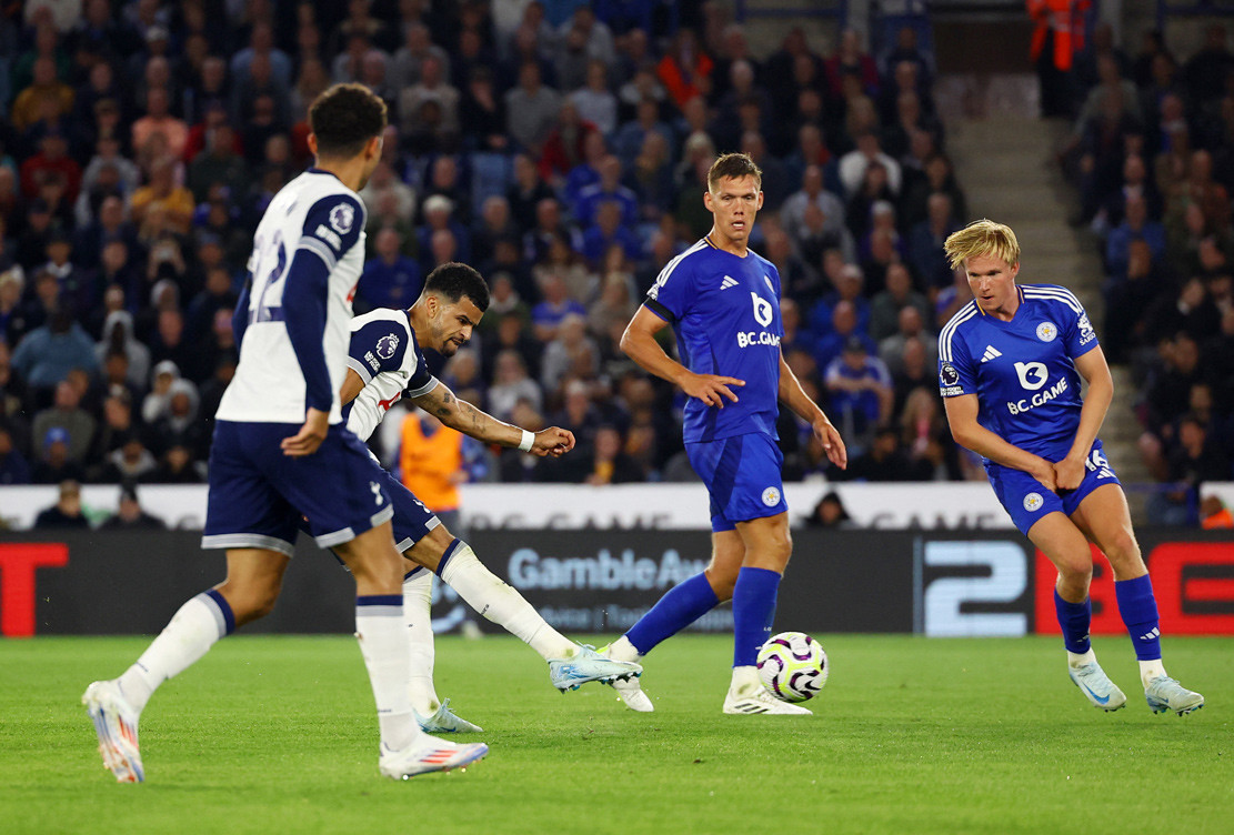 Tottenham đánh rơi chiến thắng trên sân Leicester Leicester Tottenham