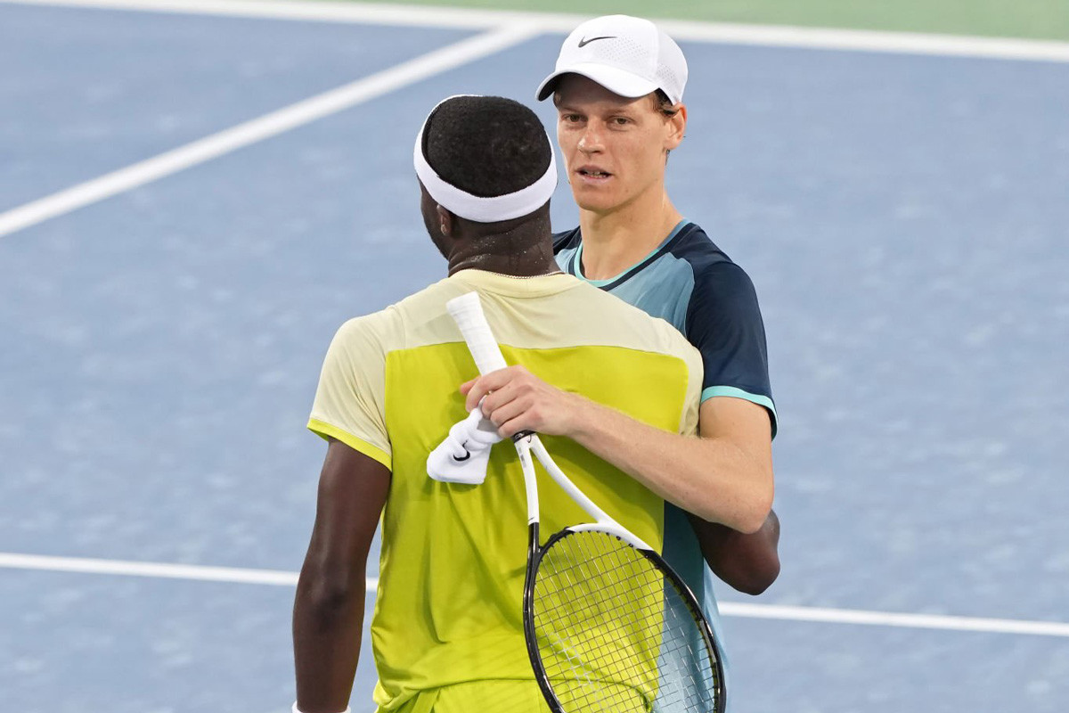 Sinner Tiafoe Cincinnati 1.jpg