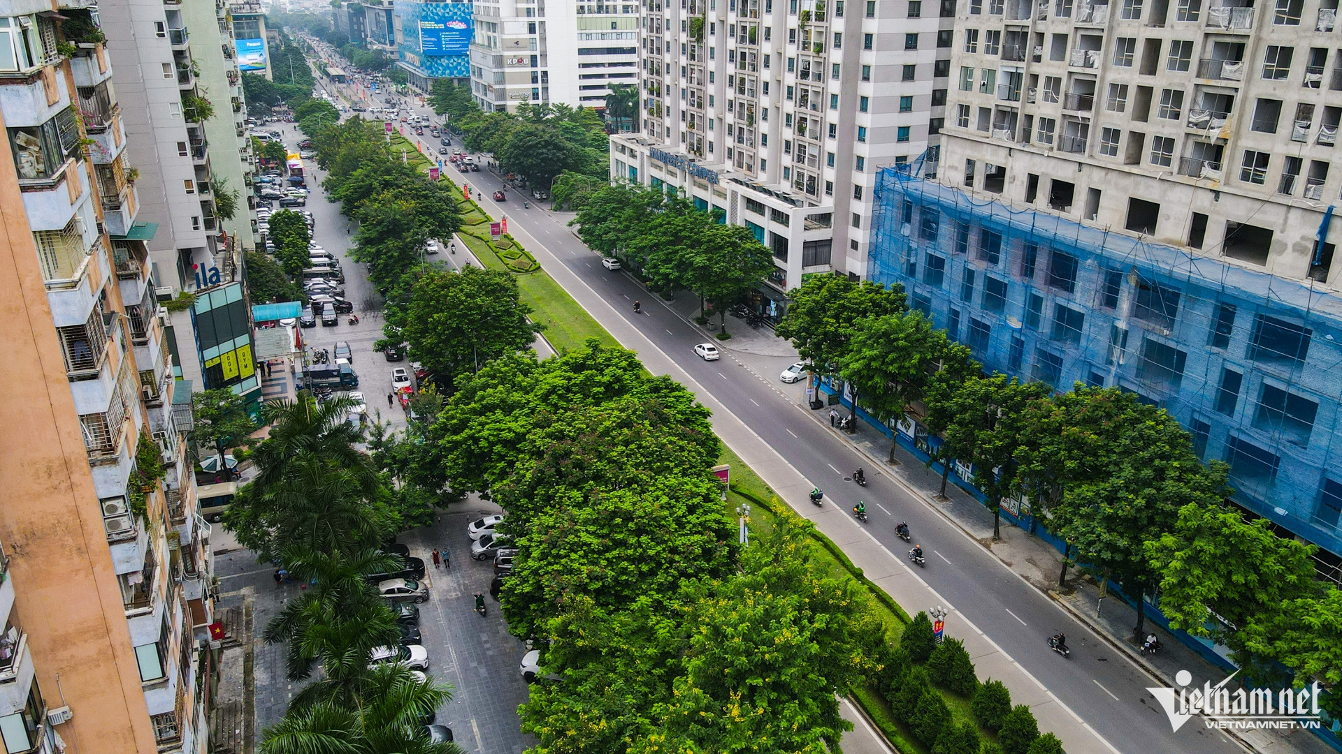 W-Vỉa hè   tuyến BRT (2).jpg