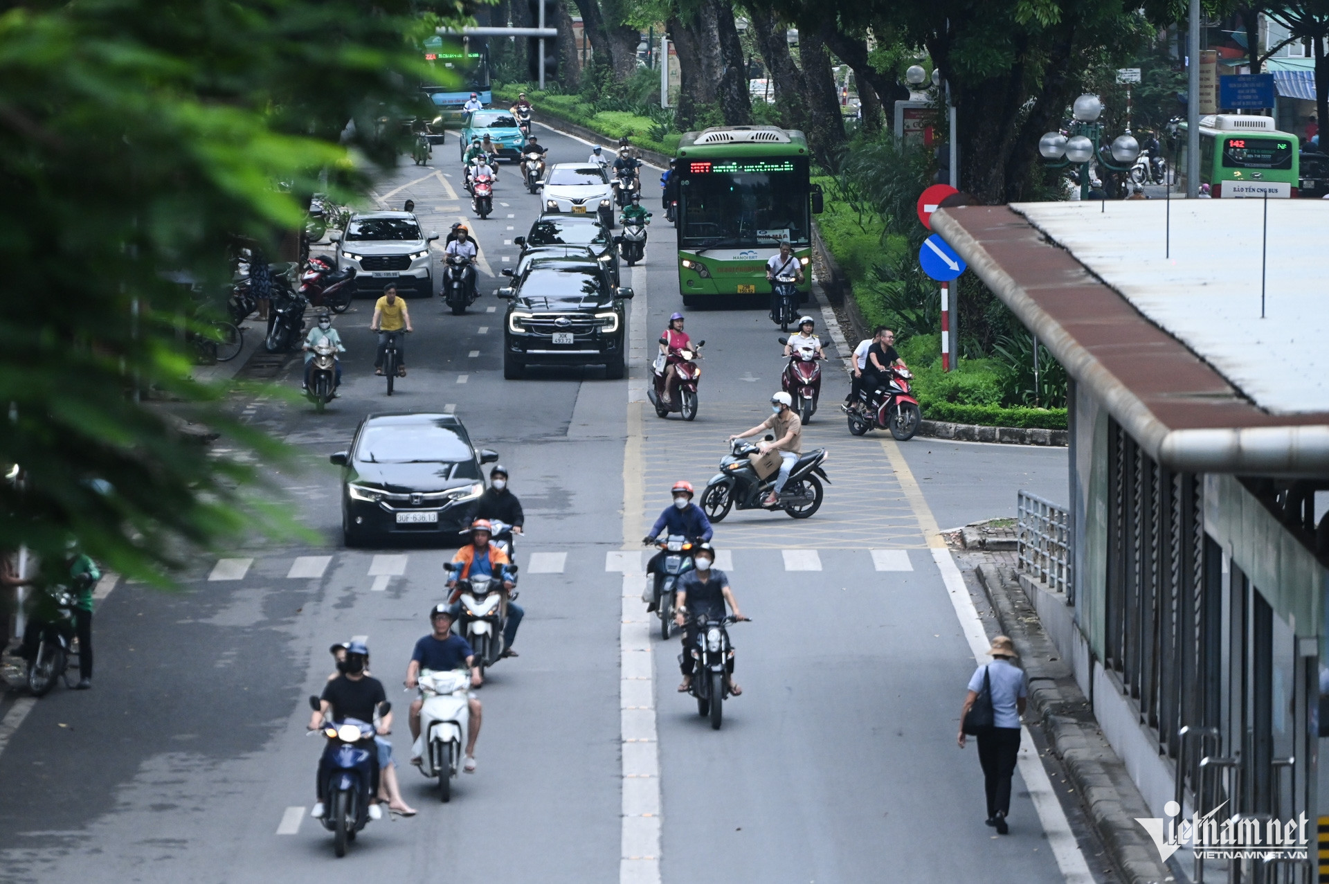 W-Vỉa hè   tuyến BRT (5).jpg