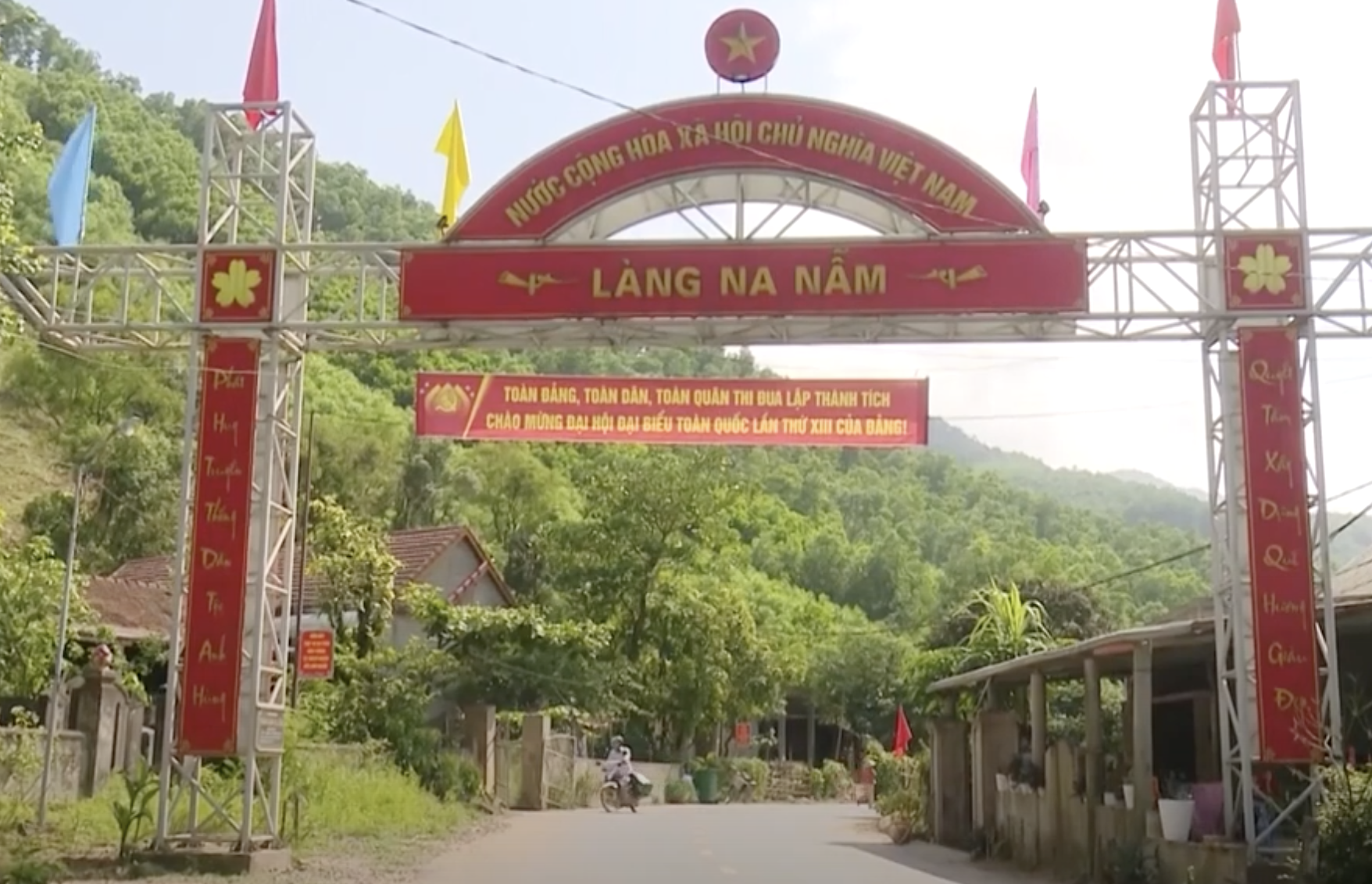 Ảnh màn hình 2024 08 15 lúc 12.41.16.png