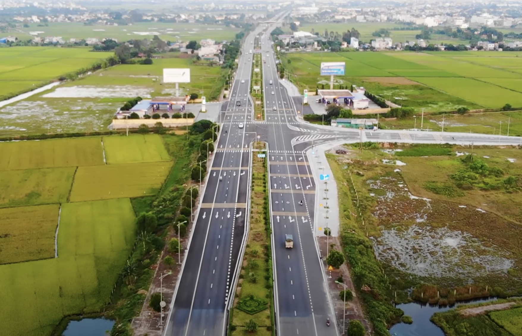 Ảnh màn hình 2024 08 15 lúc 15.38.23.png