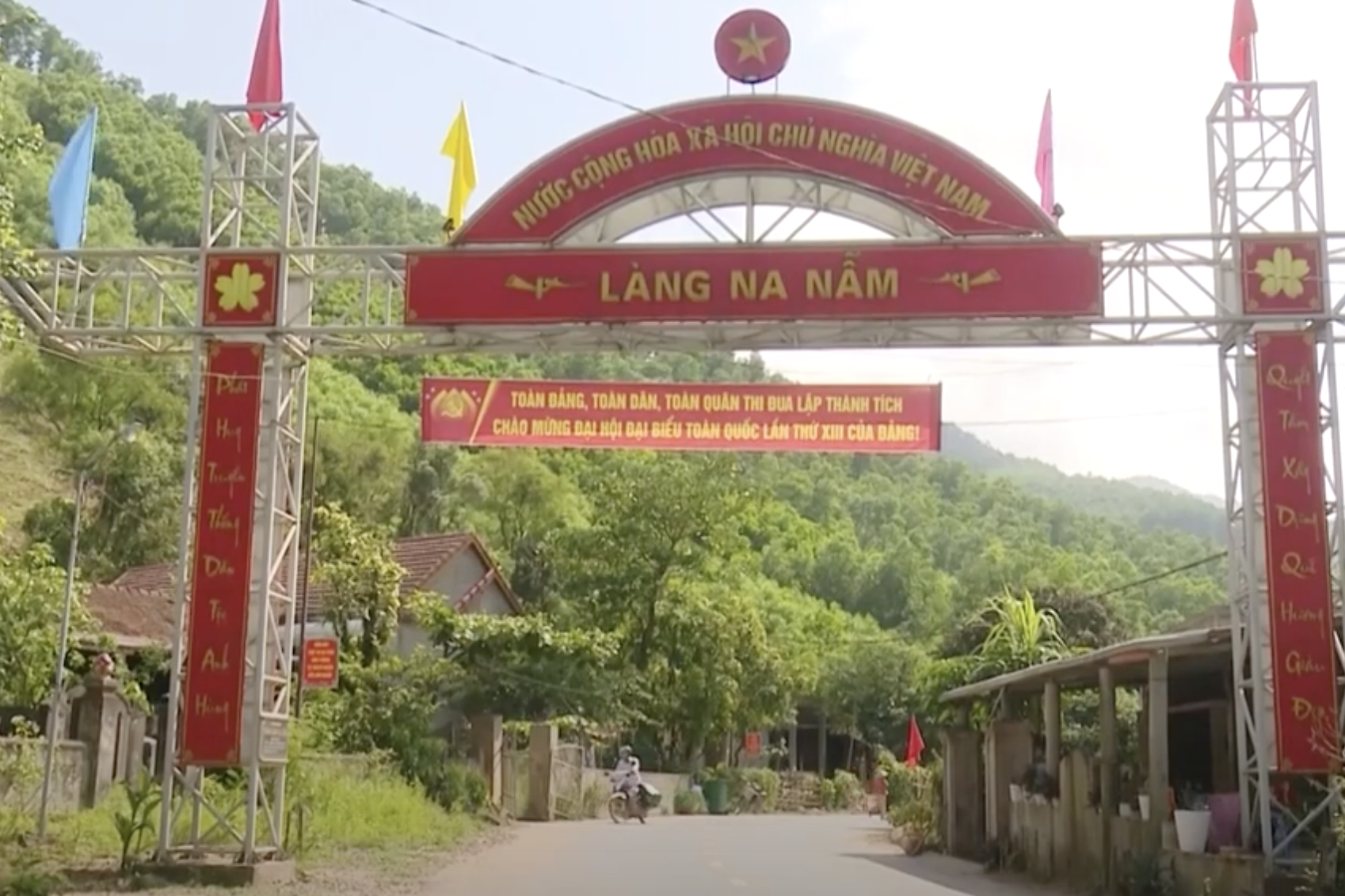 Quảng Trị sẵn sàng đỡ đầu các xã đặc biệt khó khăn xây dựng nông thôn mới