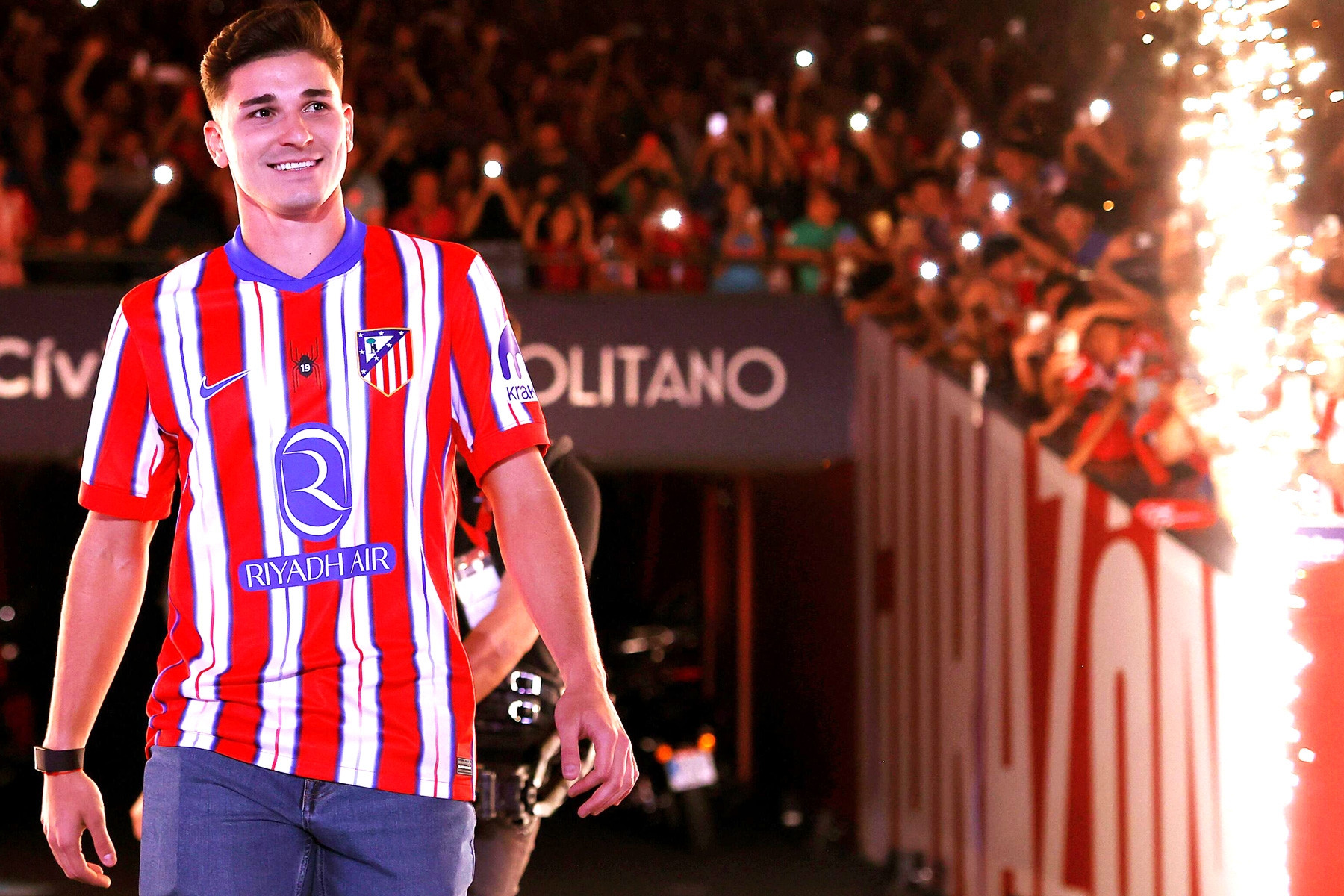 Julian Alvarez và Gallagher ra mắt hoành tráng ở Atletico