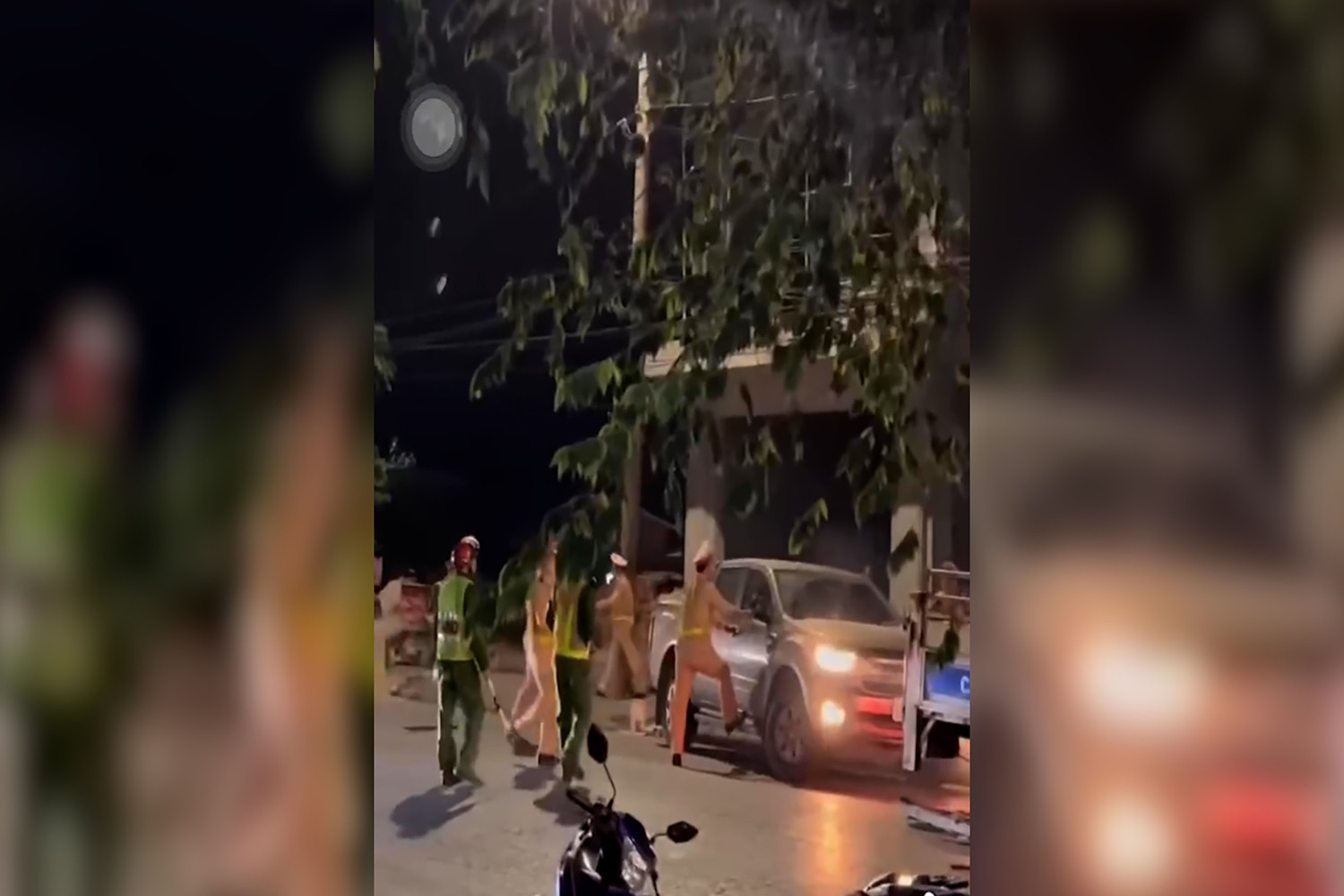 tai xe chong doi.jpg