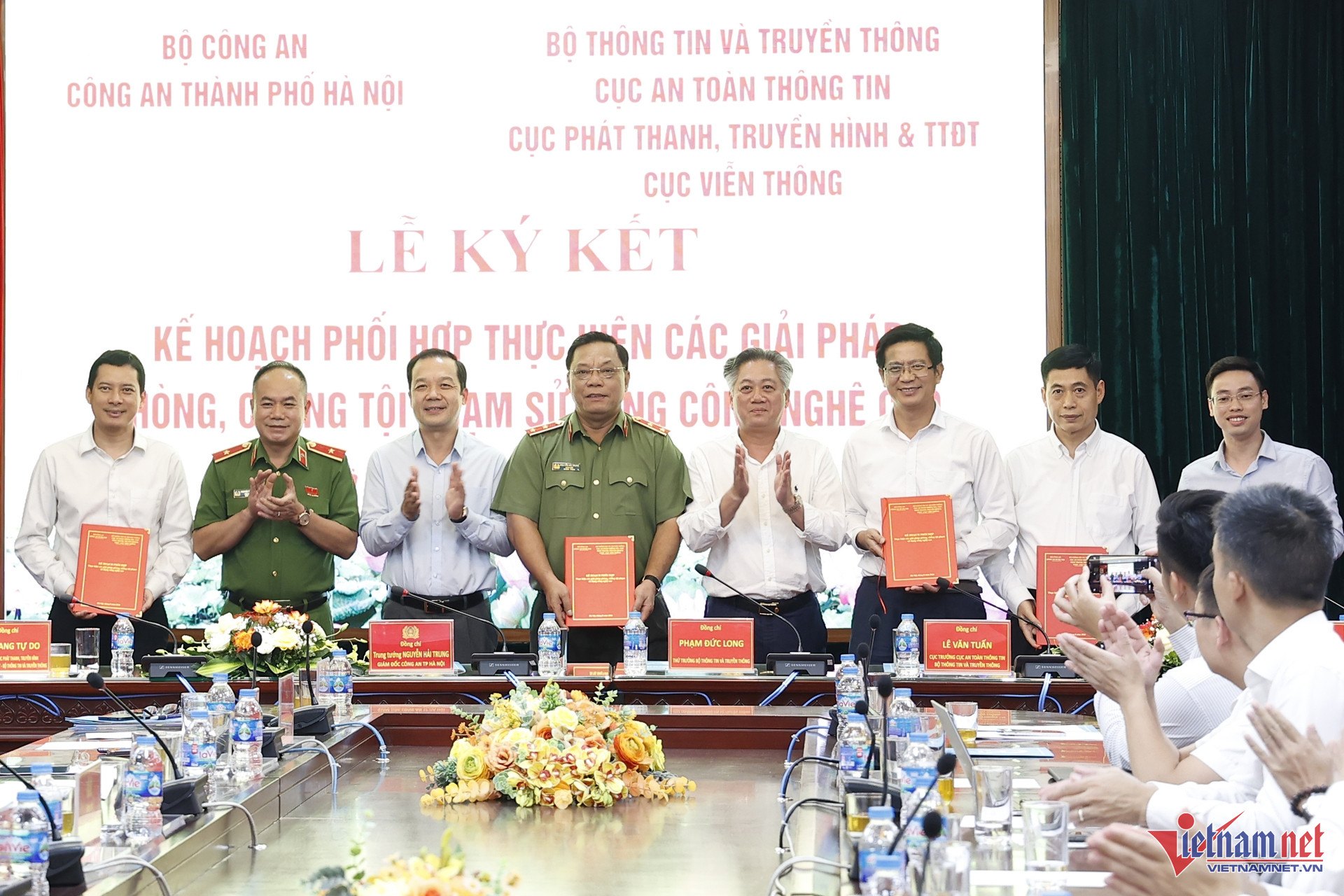 W-ky ket ke hoach phoi hop 0.jpg