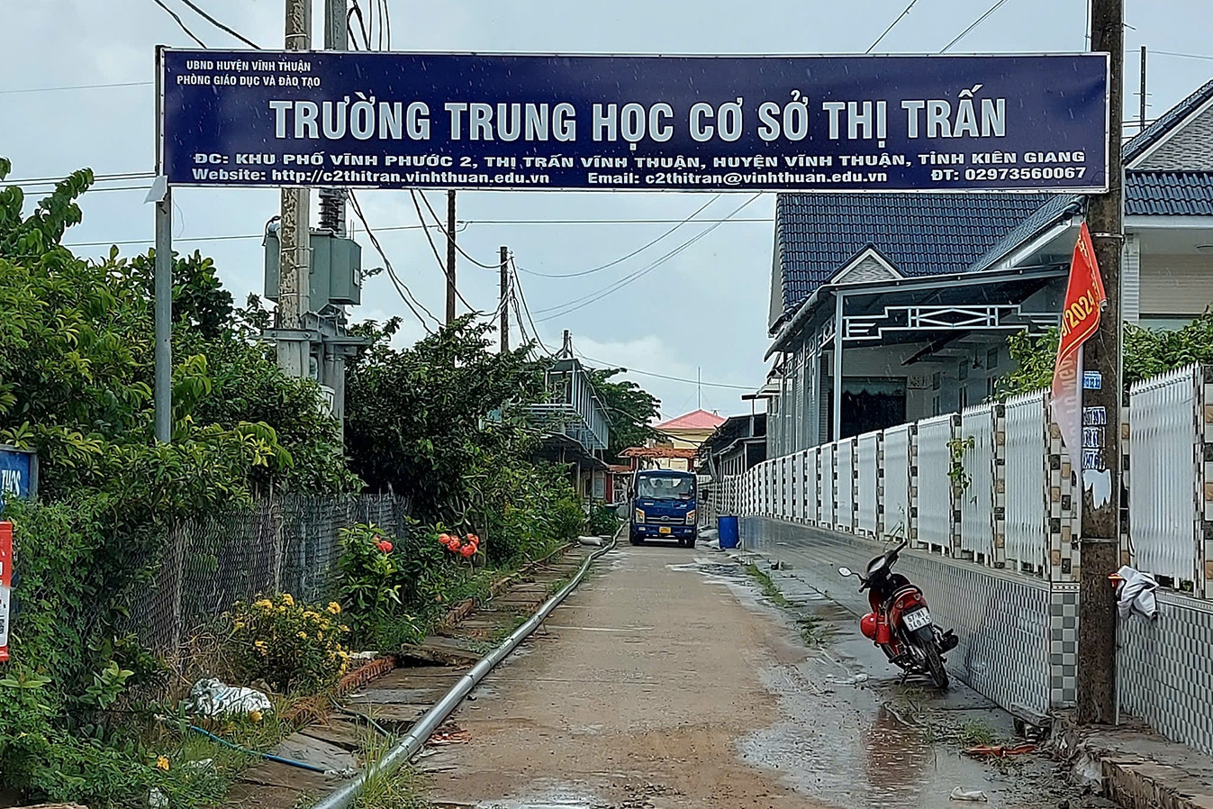 Dừng chuyển Trường THCS Thị Trấn Vĩnh Thuận về địa điểm mới