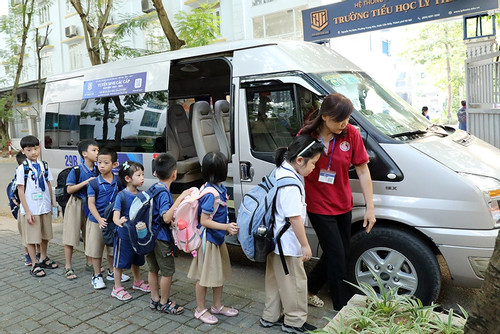 Luật Trật tự an toàn giao thông 2024: 'Siết' quy định đối với xe chở học sinh