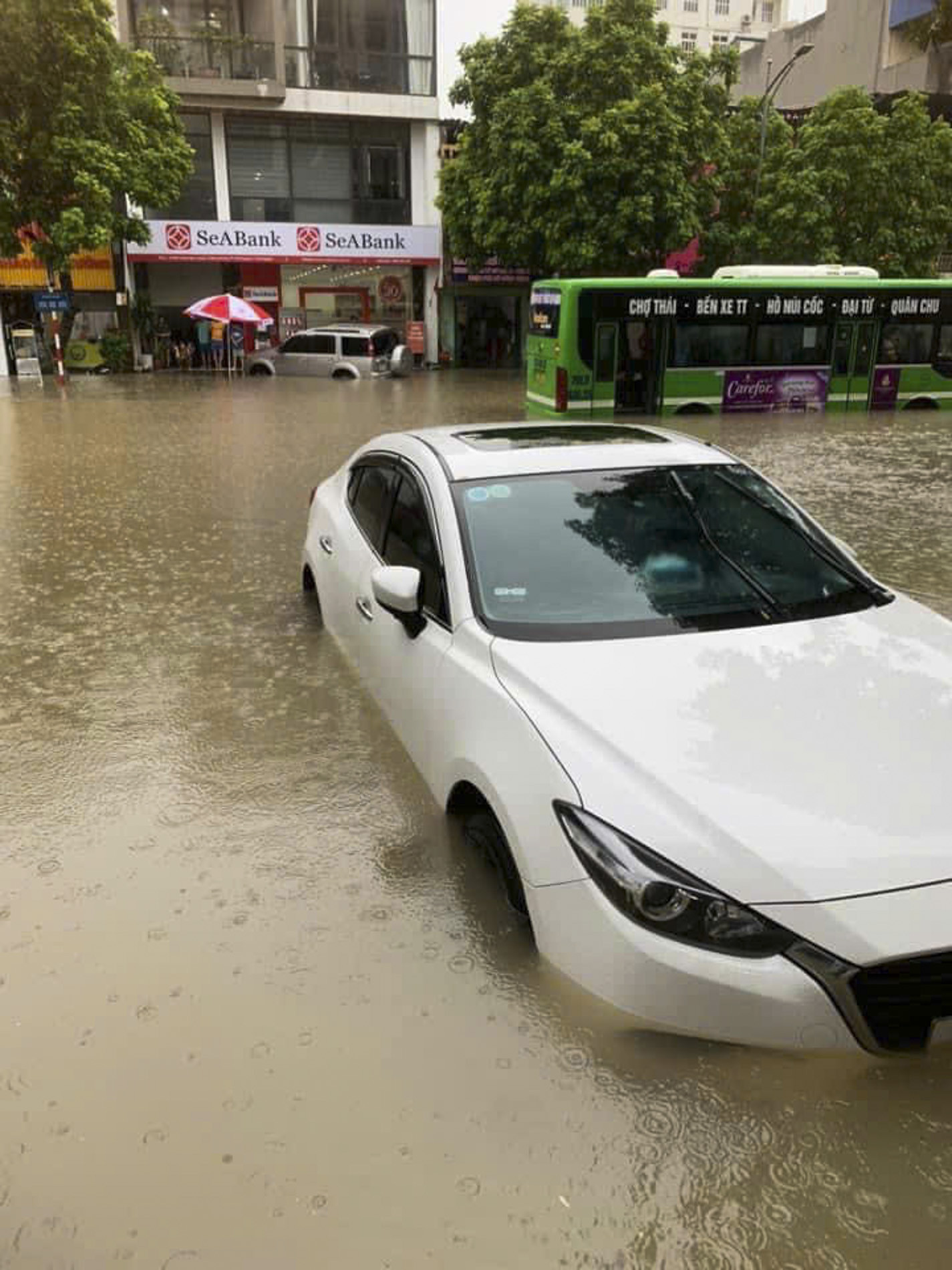 Mưa ngập thái nguyên 23_4.JPG