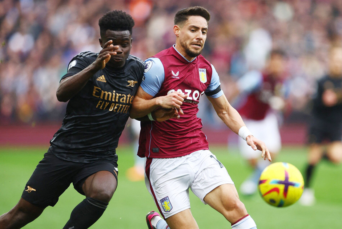 bukayo saka in action with aston villas alex moreno 16767312019202103307293.jpg