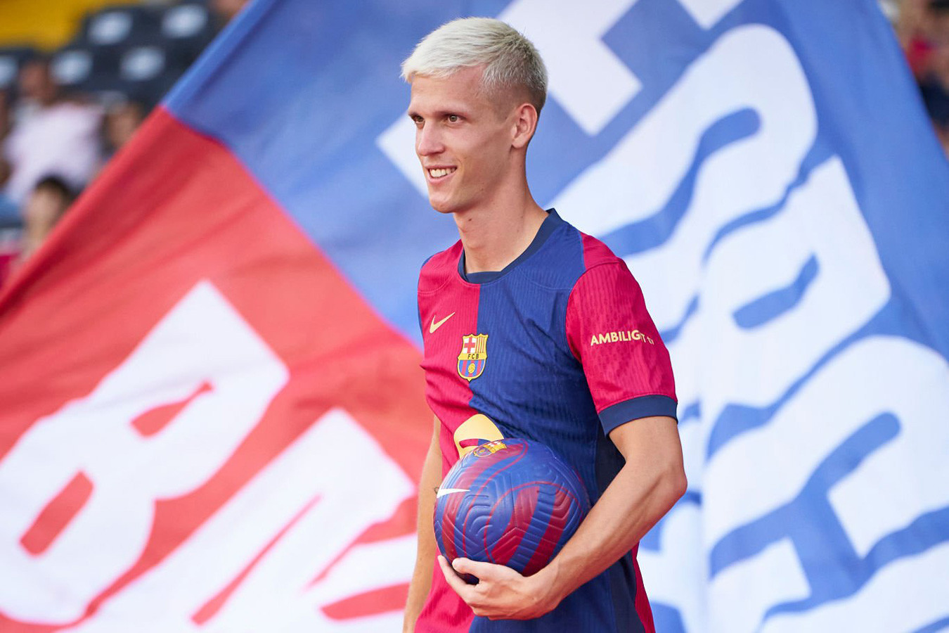 Dani Olmo Barca.jpg