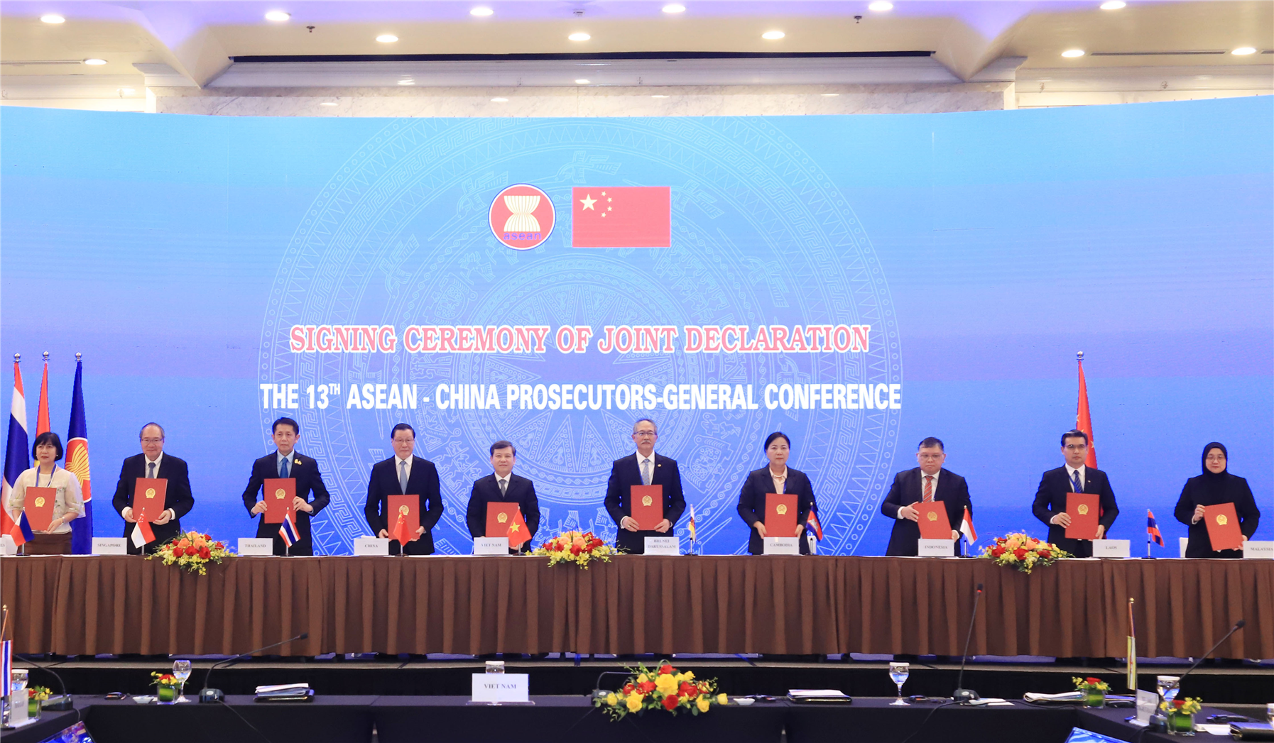 “Tăng cường hợp tác quốc tế trong đấu tranh phòng, chống tội phạm công nghệ cao, tội phạm xuyên quốc gia”