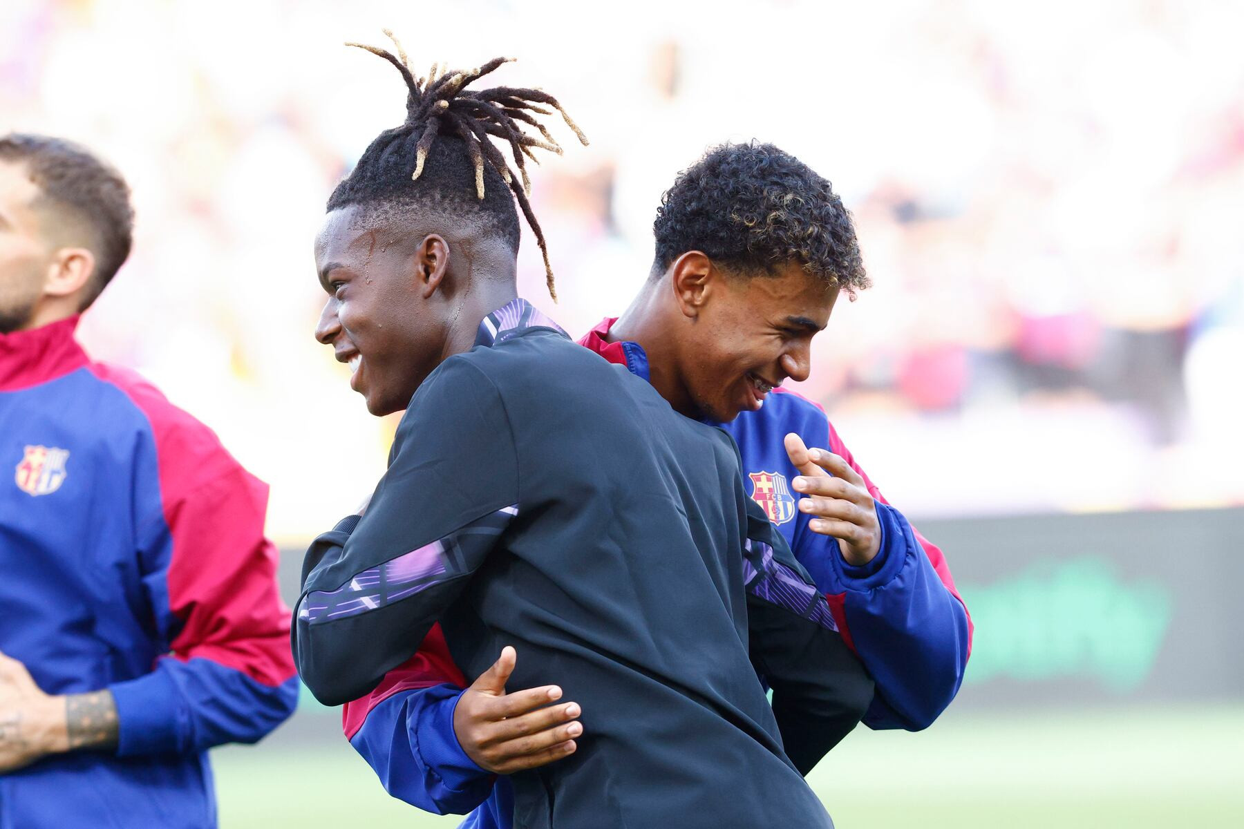 Lamine Yamal Nico Williams.jpg