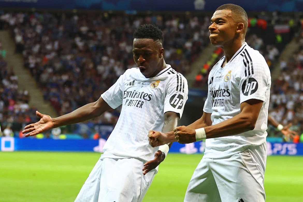 Nhận định bóng đá Real Madrid vs Valladolid: Bữa tiệc của Mbappe Mbappe Vinicius.jpg