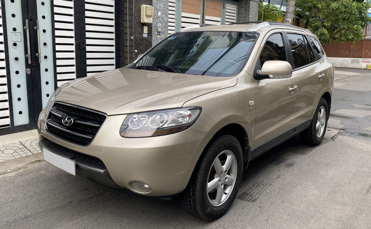 hyundai santa fe 1 quang anh.jpg