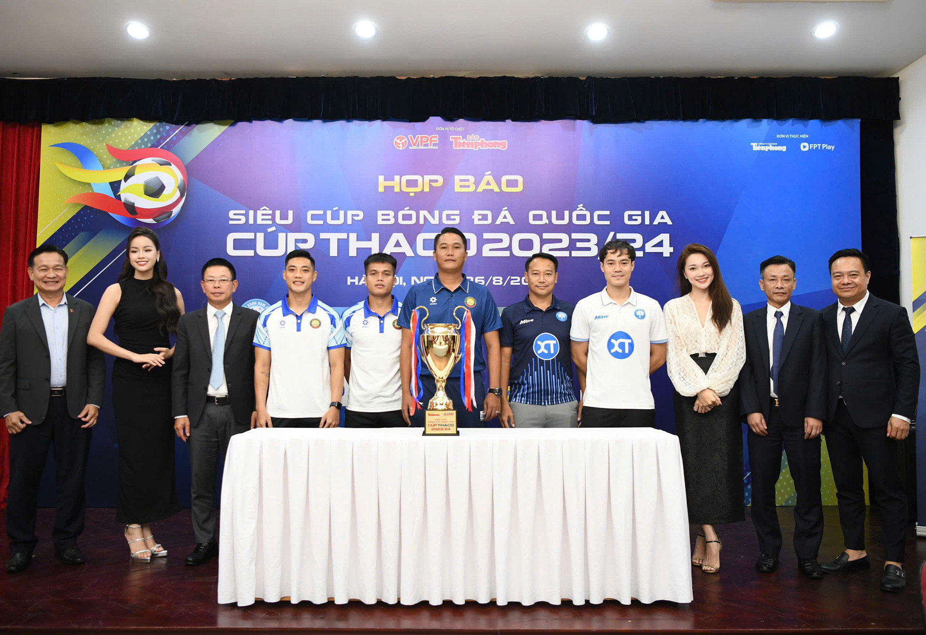 sieu cup 2.jpg
